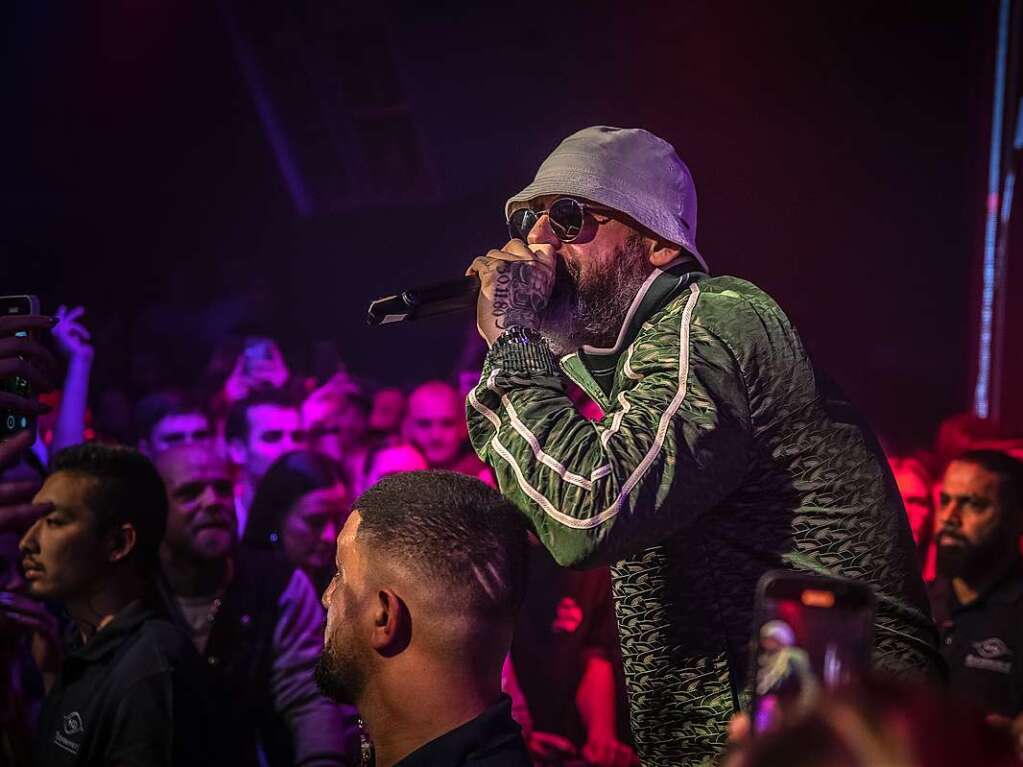 Beim Konzert im Hans-Bunte-Areal Freiburg sorgt der Rapper Sido fr toughe Beats.