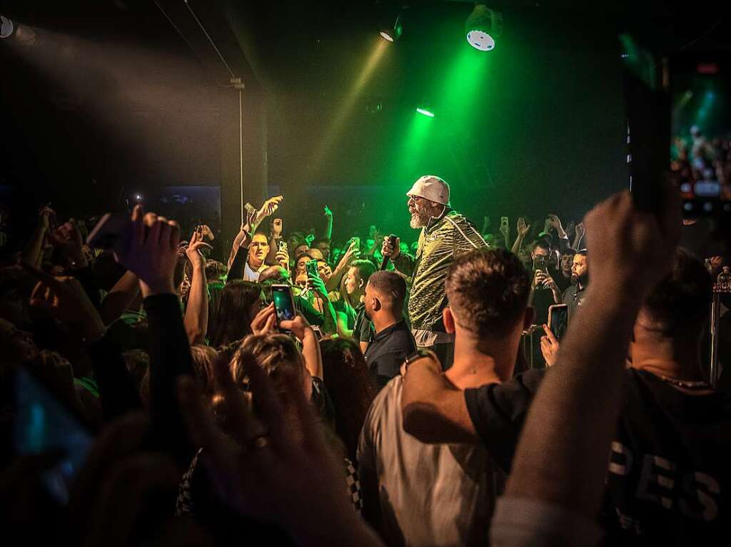 Beim Konzert im Hans-Bunte-Areal Freiburg sorgt der Rapper Sido fr toughe Beats.