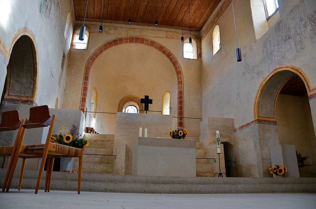 Der Innenraum der romanischen Kirche St. Cyriak in Sulzburg  | Foto: Sophia Hesser