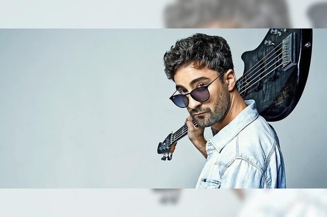 Der Blues-Bassist Ben Jud spielt mit seiner Band in Freiburg