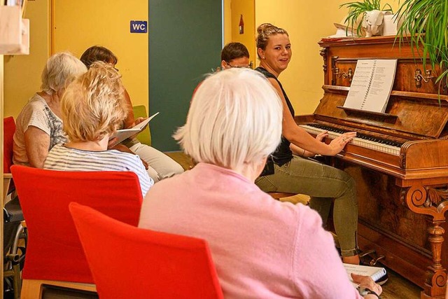 Einblick in die Wohngemeinschaft &#822... macht vielen lteren Menschen Freude.  | Foto: Christoph Steiert