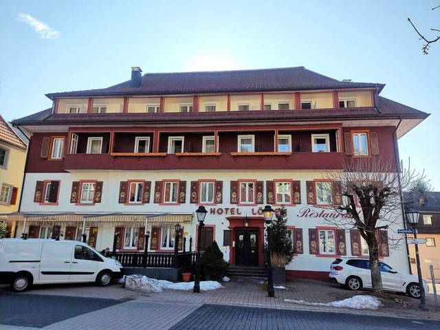 Im Hotel Lwen in Todtmoos sind Geflchtete untergebracht.  | Foto: Andreas Bhm