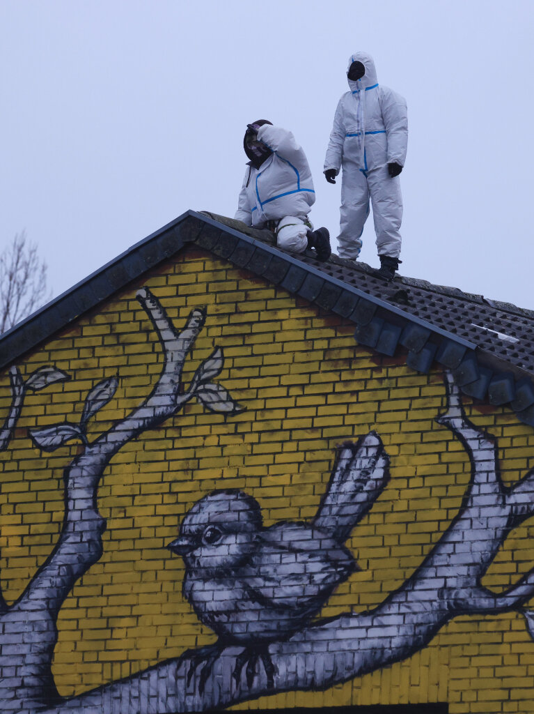 Die Polizei rumt den von Klimaaktivisten besetzen Ort Ltzerath.