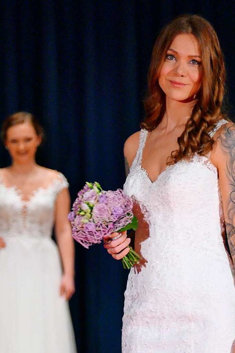 Drei Geschfte fr Hochzeitsmode zeigen ihre Kollektionen.  | Foto: Frank Schoch