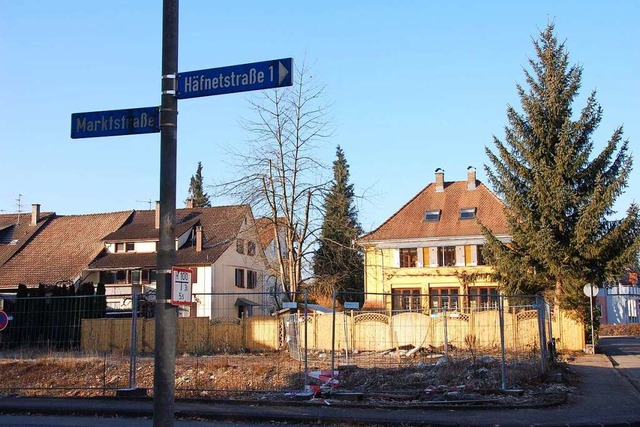 In der Marktstrae (im Archivbild die ...chs Einfamilienreihenhuser entstehen.  | Foto: Constance Frey