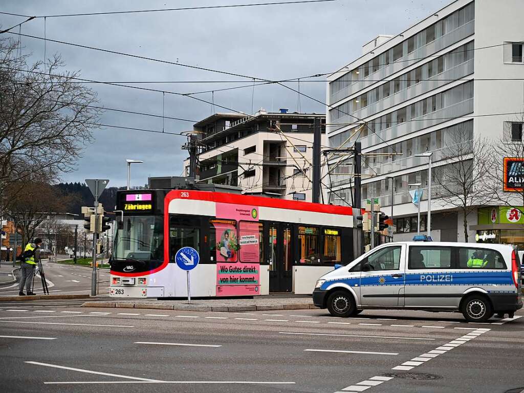 Trams fuhren bis um 11 Uhr – seit etwa 11:30 Uhr sind alle Einschrnkungen aufgehoben.