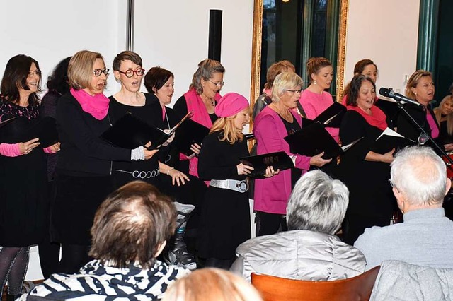 Das erste Konzert  des Frauenchors Colla Voce nach der Pandemie-Pause  | Foto: Thomas Biniossek