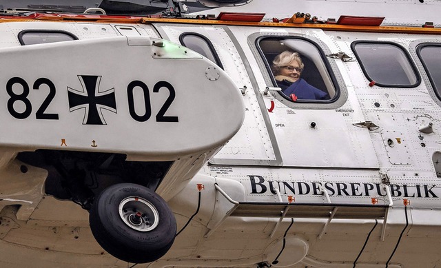 In Hubschraubern der Bundeswehr wird C...brecht erst einmal nicht mehr fliegen.  | Foto: ODD ANDERSEN (AFP)