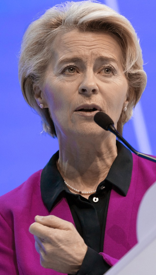 EU-Kommissionsprsidentin Ursula von der Leyen bei ihrer Rede in Davos  | Foto: Benoit Doppagne (dpa)