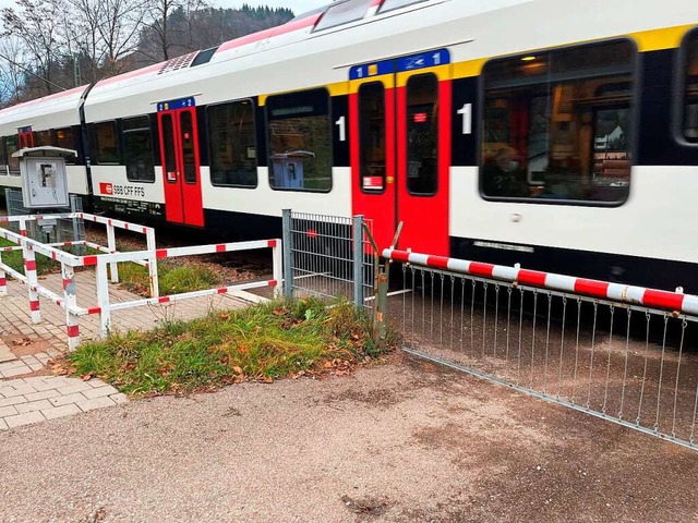 Steuert ein Zug den ungesicherten Fug...ss daher kurz vorher abgegeben werden.  | Foto: Sarah Trinler