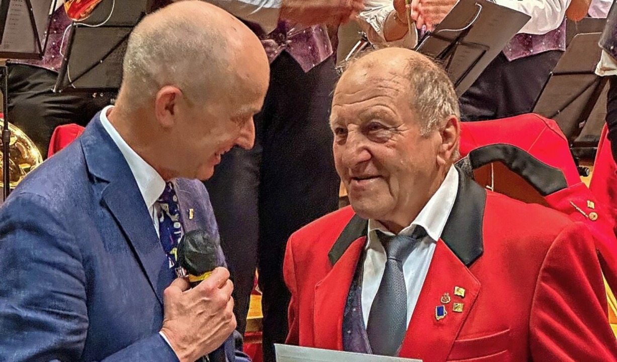 Martin Liebermann, Vorsitzender des Mu...fr  70 Jahre als aktiver Musiker aus.  | Foto: Daniel Hengst