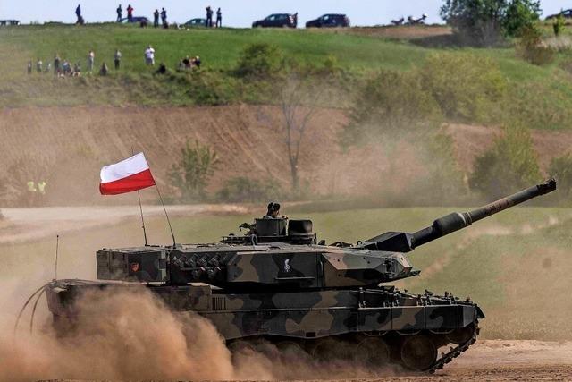 Polen will Liefererlaubnis für Leopard-Panzer beantragen