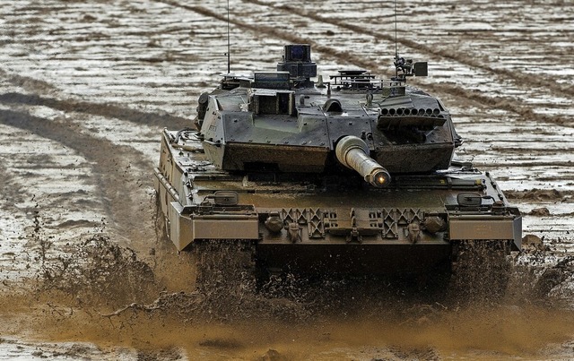 Ein Kampfpanzer der Bundeswehr vom Typ Leopard 2A6  | Foto: Philipp Schulze