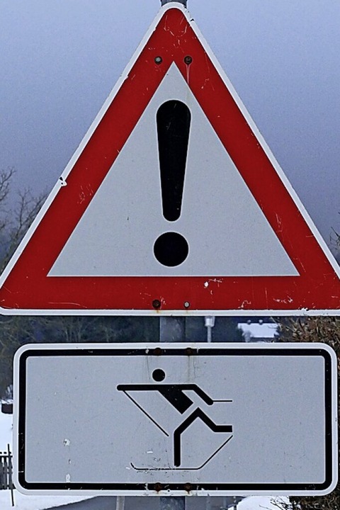 Derzeit sind nur wenige Kilometer Loipen gespurt.  | Foto: Sebastian Barthmes