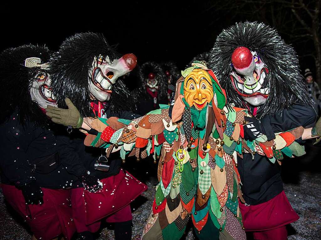 Viel Los war auf den Straen in Bollschweil in der Nacht von Samstag auf Sonntag. Rund 90 Znfte mit mehr als 2000 Hstrgern folgten dem Ruf.