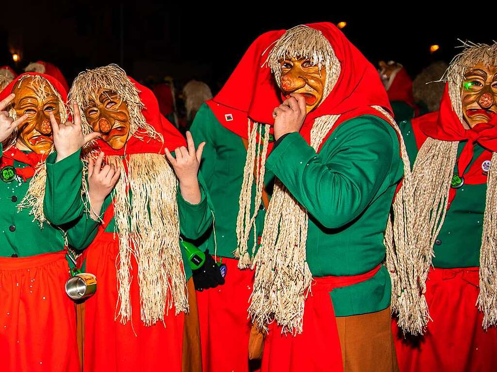 Viel Los war auf den Straen in Bollschweil in der Nacht von Samstag auf Sonntag. Rund 90 Znfte mit mehr als 2000 Hstrgern folgten dem Ruf.