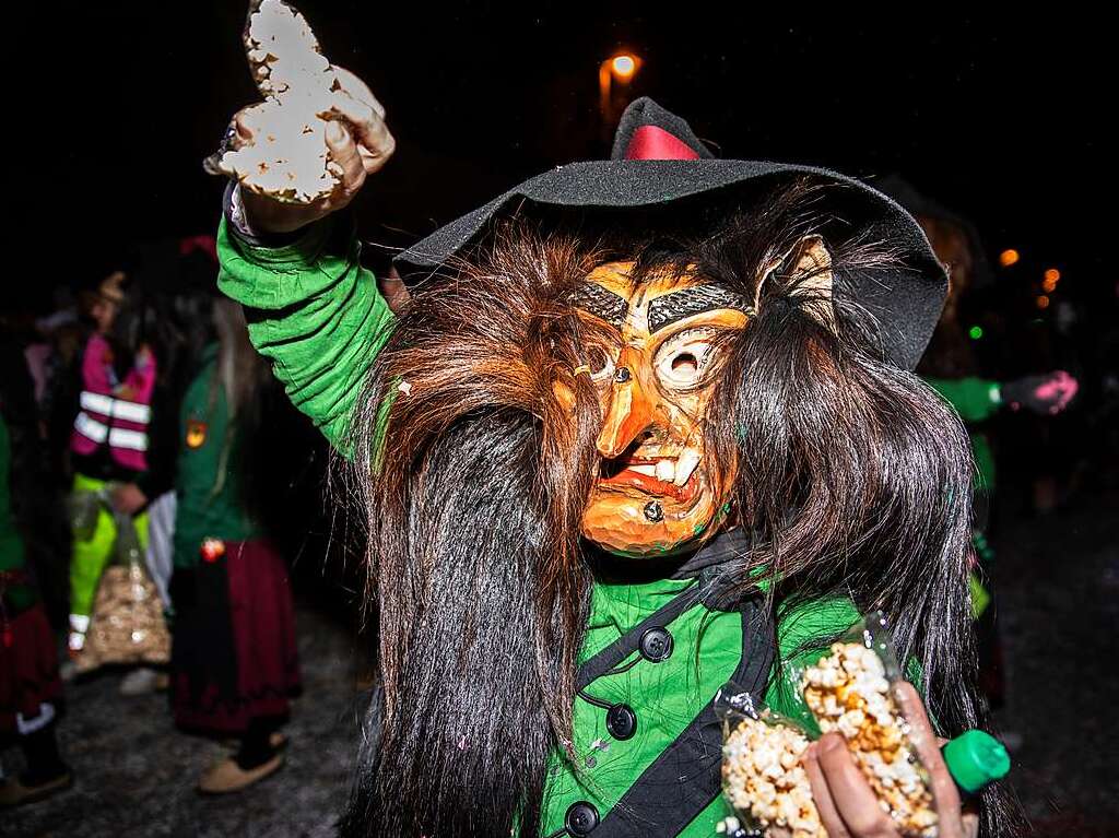 Viel Los war auf den Straen in Bollschweil in der Nacht von Samstag auf Sonntag. Rund 90 Znfte mit mehr als 2000 Hstrgern folgten dem Ruf.