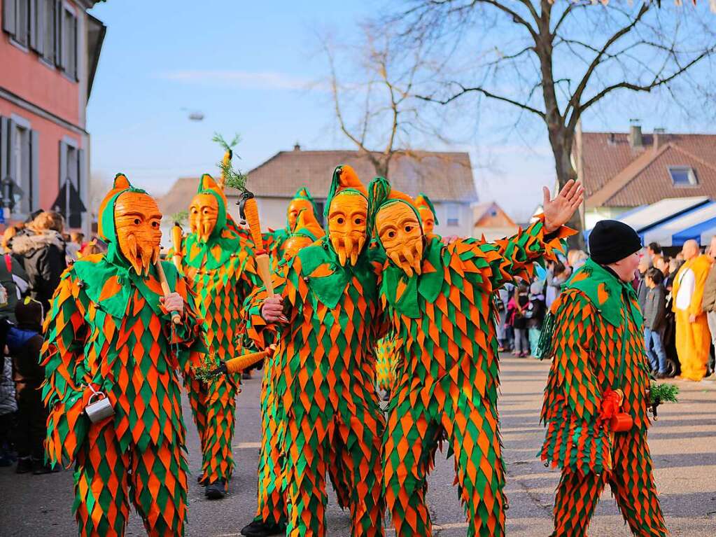 66 Narrenznfte und zahlreiche Besucherinnen und Besucher haben das 66-jhrige Bestehen der Kappeler Rhinschnooge gefeiert.