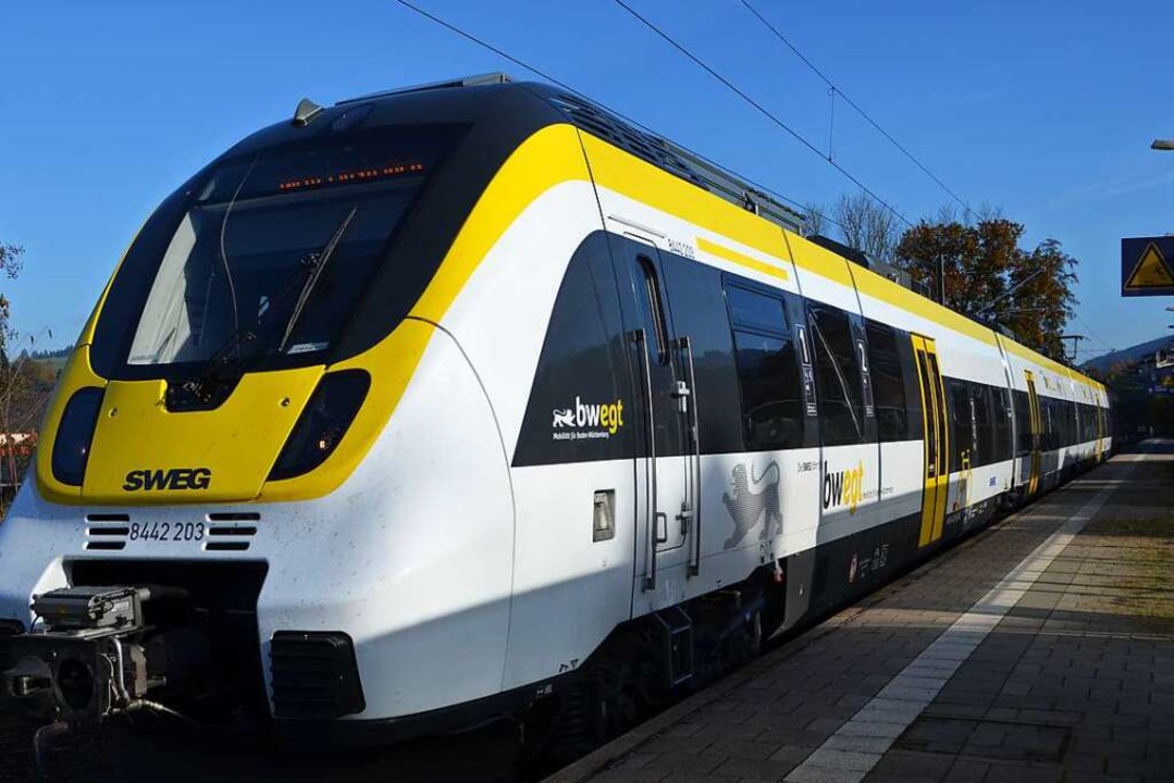 Wenn der Umstieg vom Auto auf die Bahn...muss diese zuverlssig und oft fahren.  | Foto: Nikolaus Bayer