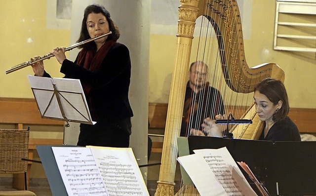 Die Harfenistin Caroline Grandhomme un...erten beim Konzert in der Stadtkirche   | Foto: Roswitha Frey