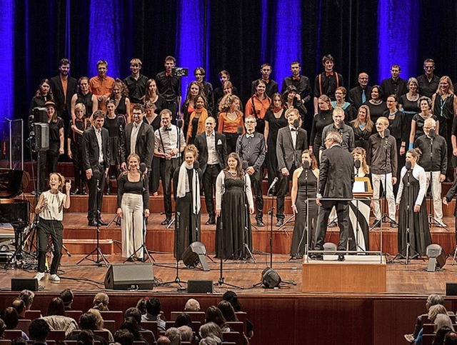 &#8222;Wow, seid ihr viele&#8220;: Eindruck vom Konzert der Jazzchre  | Foto: Ellen Schmauss    Photography