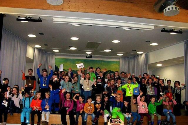 130 Starterinnen und Starter beim Kinderskifest