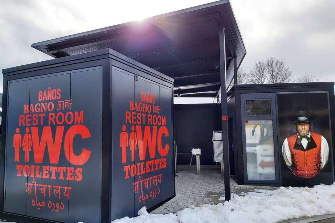 Die Toilettenanlage auf dem Kurhausparkplatz in Titisee  | Foto: Peter Stellmach