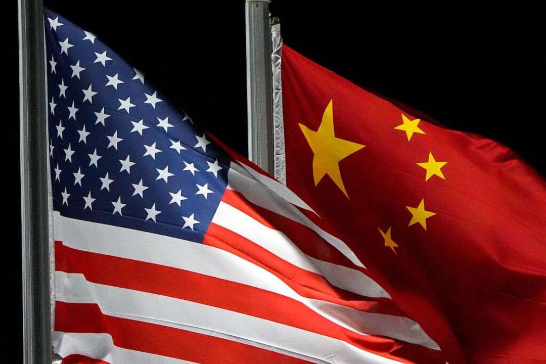 Zwischen den USA und China kriselt es mehr denn je.  | Foto: Kiichiro Sato (dpa)