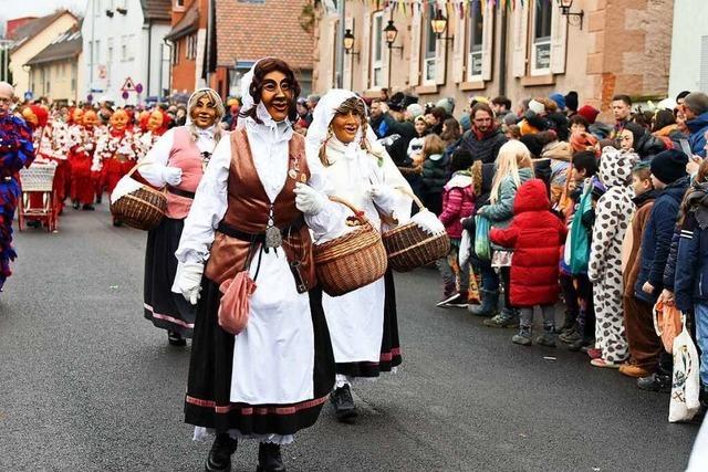 Fotos: Der Narrenumzug in Freiburg-St. Georgen ist beliebt wie eh und je