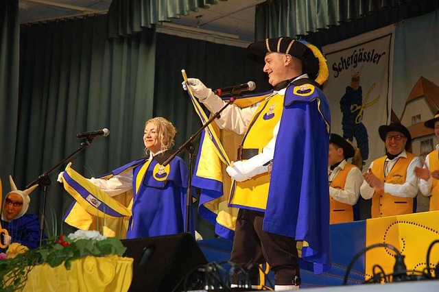 Christian II. und Nicole III. (Christi...nisierte Baronspaar am Schutterstrand.  | Foto: Wolfgang Beck