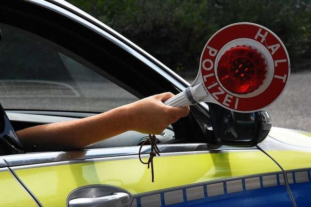 Polizei erwischt betrunkenen Radler ohne Licht auf der B317 bei Atzenbach