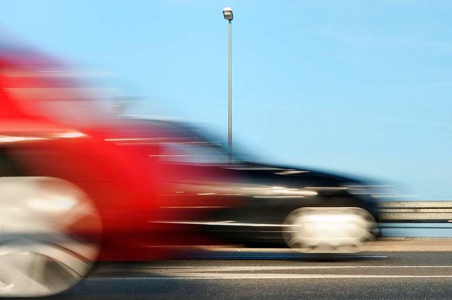 Zwei Verdchtige hat die Polizei erwischt (Symbolbild).  | Foto: gradt