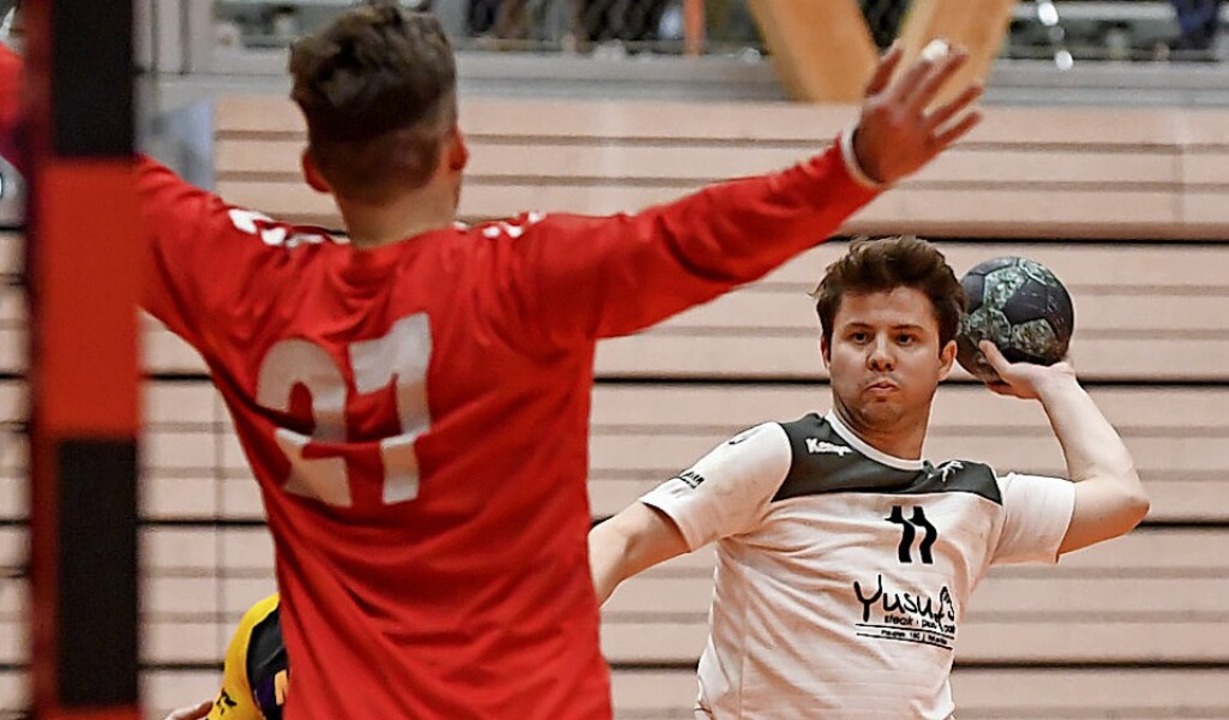 &#8222;Die Halle stand Kopf&#8220;: Ke...ar vor der Schlusssirene zum HSG-Sieg.  | Foto: Gerd Grndl