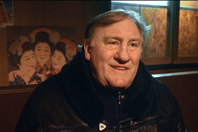 Wie der von ihm gespielte Koch  Gabrie...ard Depardieu Kche und Kultur Japans.  | Foto: - (dpa)