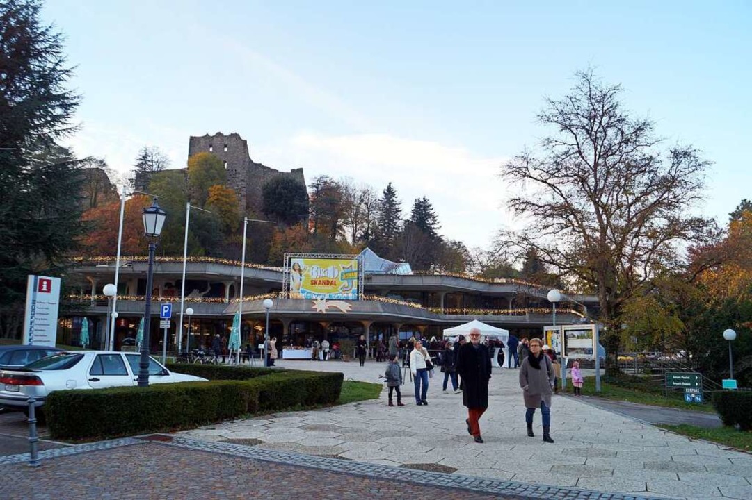 Kritik gab es an der Platzierung des B...akat bei den drei Kurzzeitparkpltzen.  | Foto: Silke Hartenstein