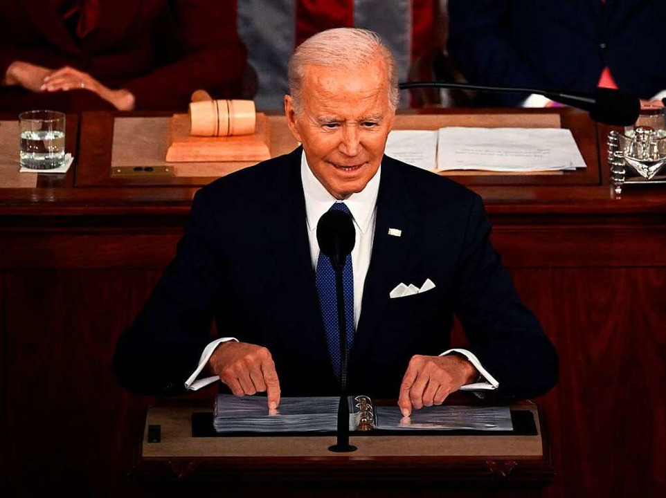 US-Präsident Joe Biden hielt am Dienst...iche &#8222;State of the Union&#8220;.  | Foto: ANDREW CABALLERO-REYNOLDS (AFP)