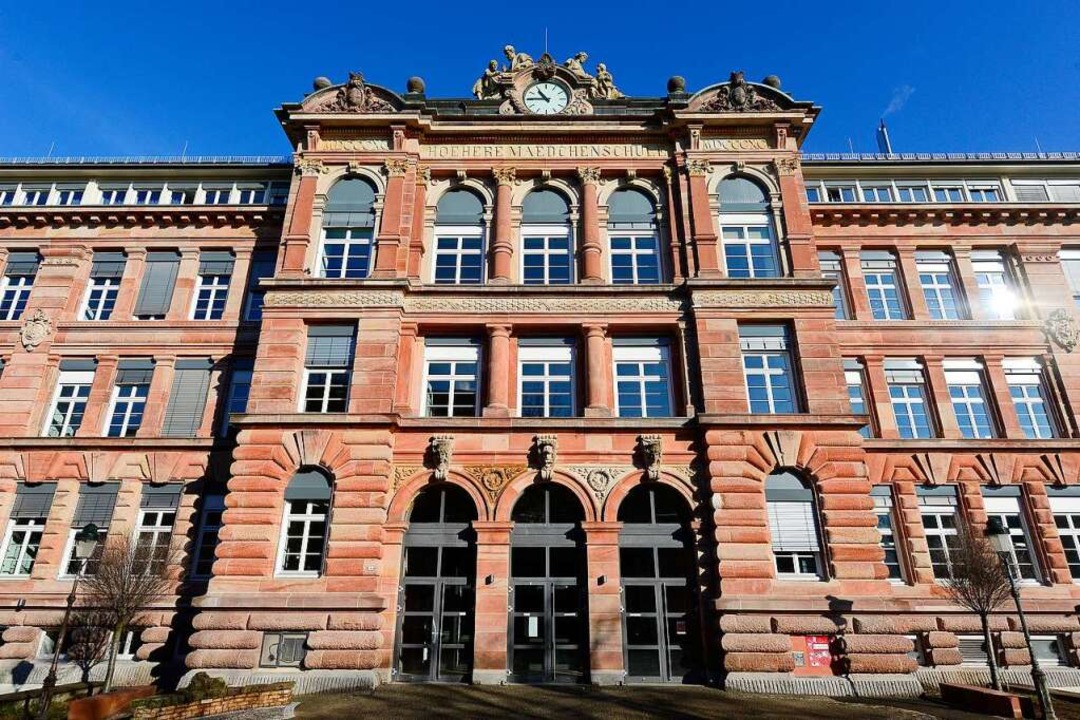 Das Goethe-Gymnasium am Holzmarkt ist ...ymnasien in städtischer Trägerschaft.   | Foto: Ingo Schneider