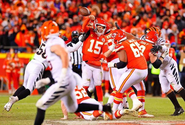 Quarterback Patrick Mahomes (Bildmitte...Stars in der National Football League.  | Foto: KEVIN C. COX (AFP)