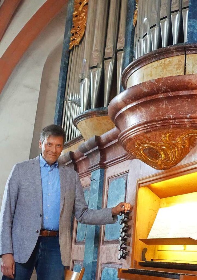 Kirchenmusikdirektor Christoph Bogon f...8220; in der Alten Kirche St. Michael.  | Foto: Roswitha Frey