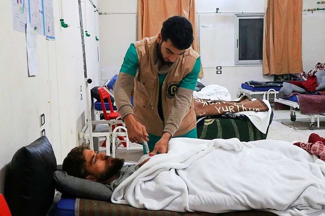 Im Al-Rhama-Krankenhaus von Darkush, d...fer behandelt. Doch es fehlt an allem.  | Foto: Al-Rhama-Hospital
