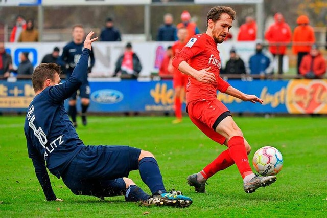 Kolja Herrmann (hier rechts beim Regio...sich vergangene Woche eine Zerrung zu.  | Foto: Claus G. Stoll