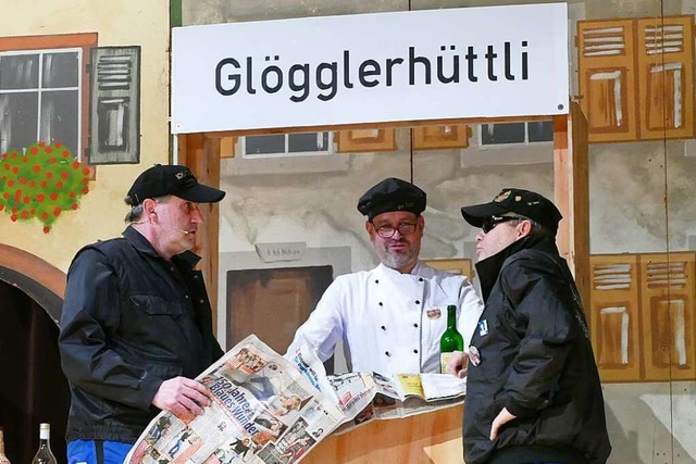 Zeitungslektre am Glgglerhttli auf dem Markt  | Foto: Stefan Ammann