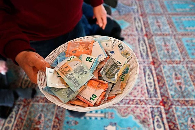 Viele Ditib-Moscheen sammeln Geld, auch in Weil am Rhein  | Foto: Bernd Weibrod (dpa)