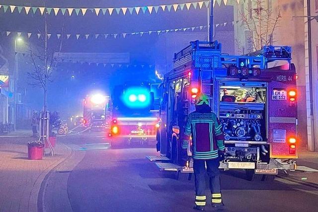 Herbolzheimer Feuerwehr dämmt zwei Brände ein