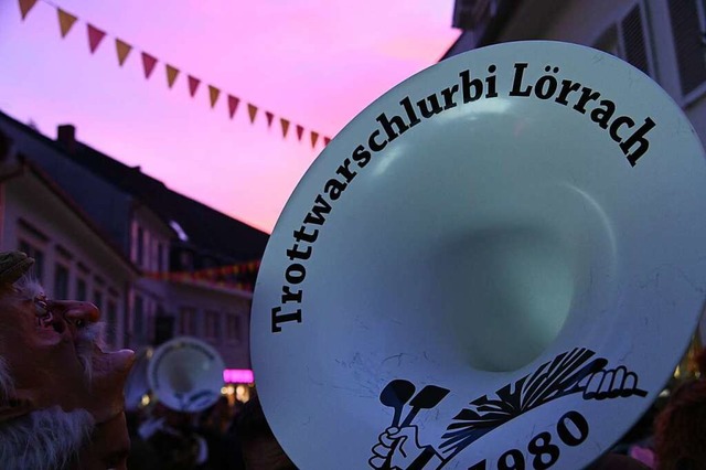 Die Lrracher Straenfasnacht ist ein Hhepunkt der fnften Jahreszeit.  | Foto: Jonas Hirt