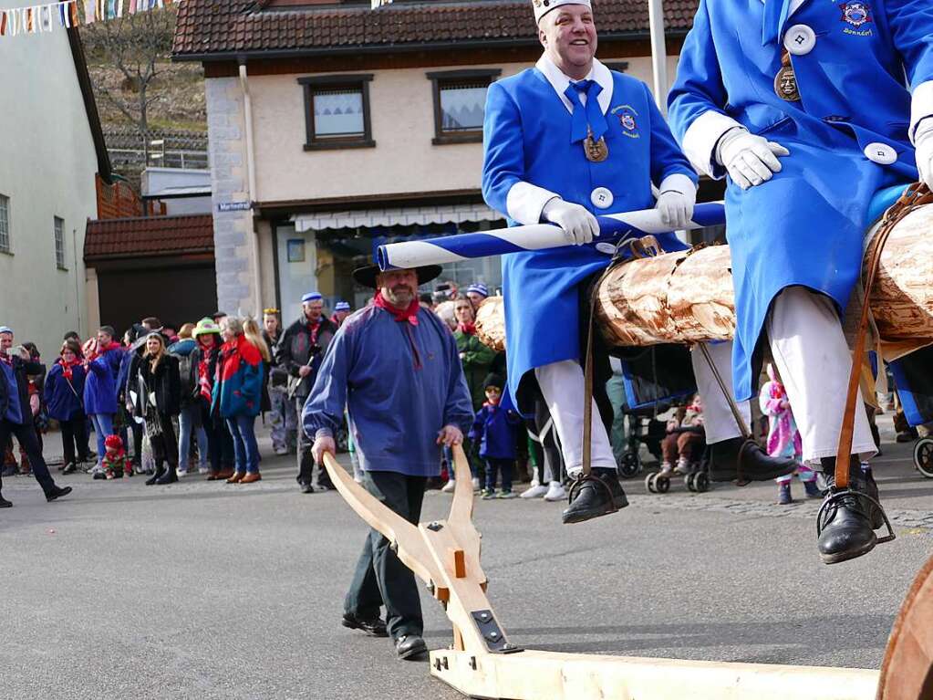 Schwigger Robert Peter pflgt die Martinstrae.