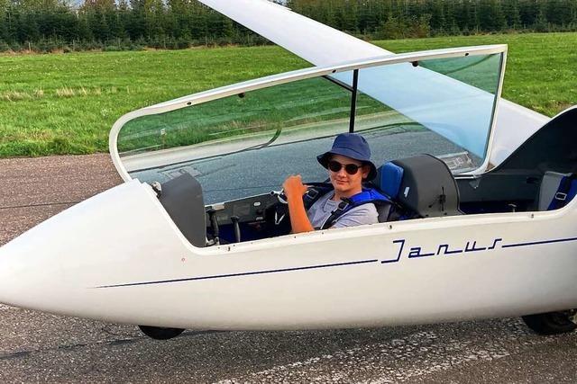 14-Jähriger darf vom Flugplatz Offenburg aus allein im Hochleistungssegler fliegen