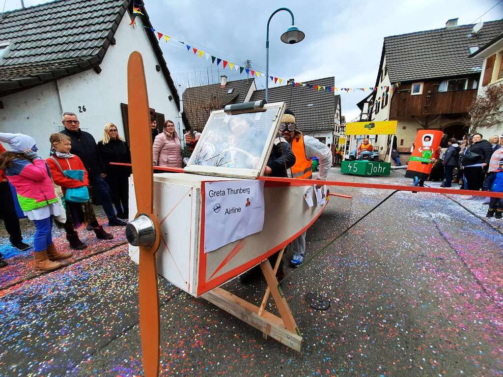 Eindrcke vom Fasnachtsumzug in Istein