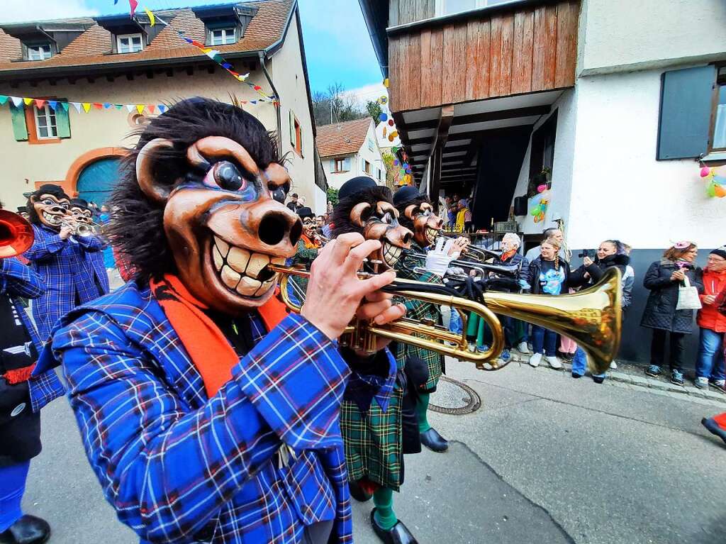 Eindrcke vom Fasnachtsumzug in Istein