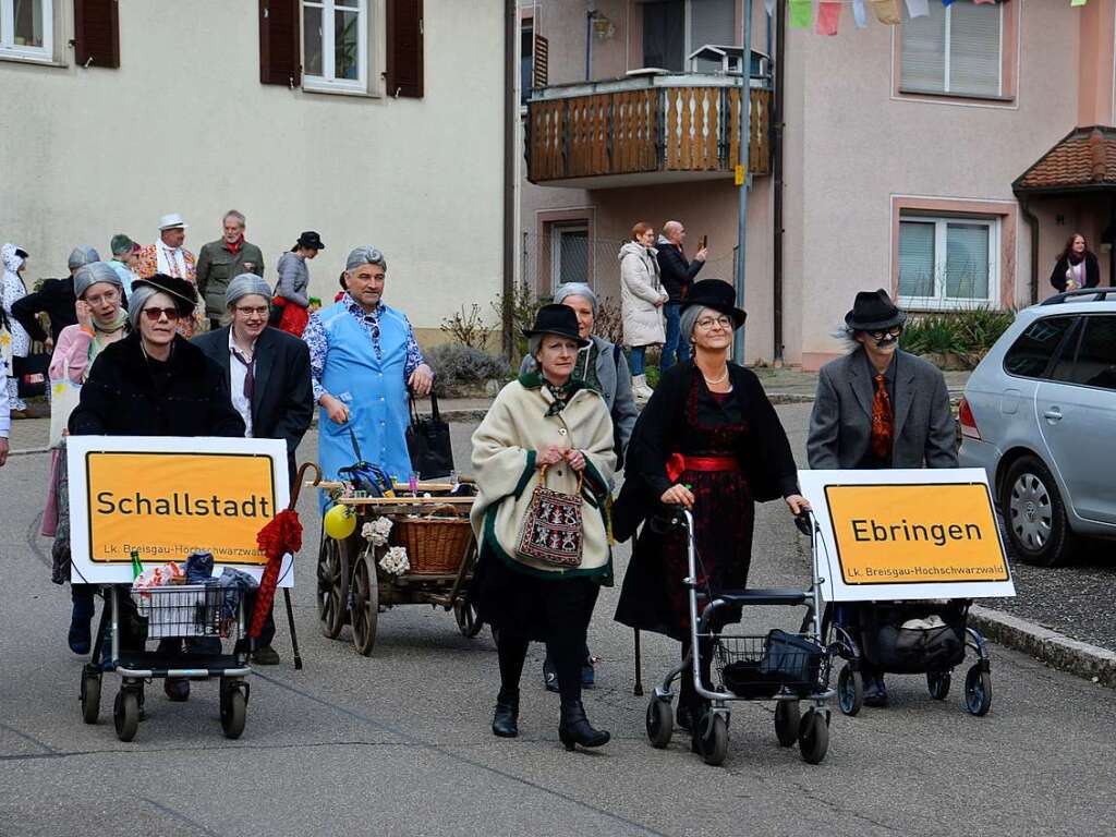 Hexen, Guggemusiker, Sportler, Hstrger – alle waren unterwegs beim Ebringer Umzug.